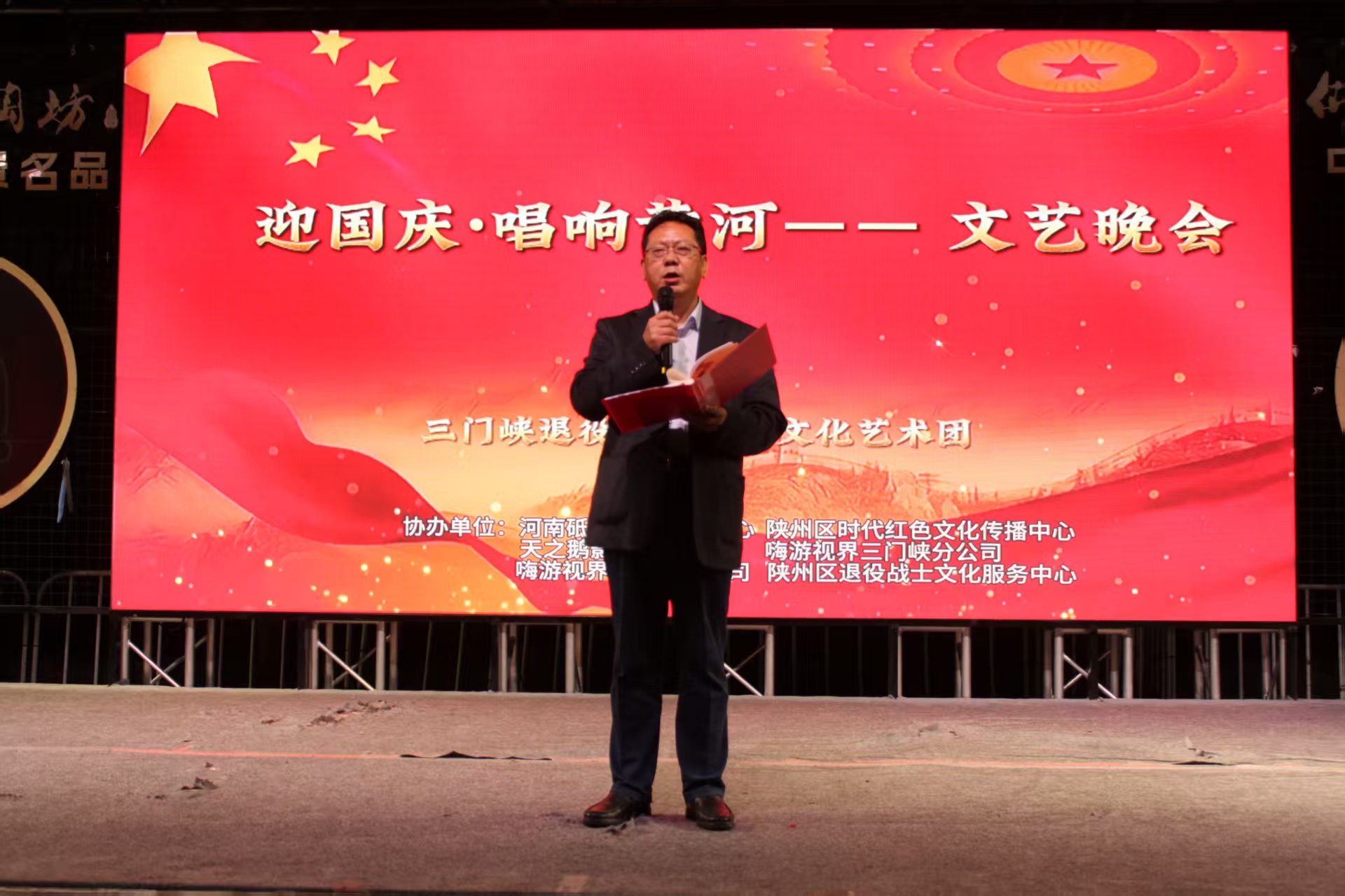 ţ������һ����ʫ�衶�����̡�����������