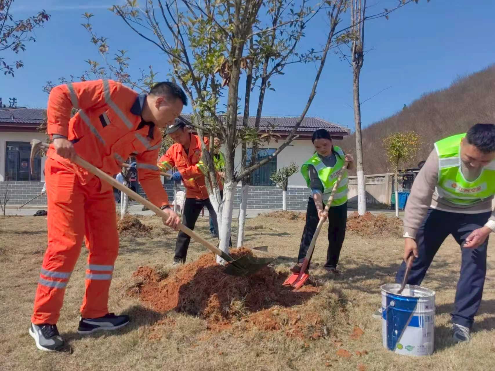 ������ͨͶ�ʼ��ź����շ�վ��������