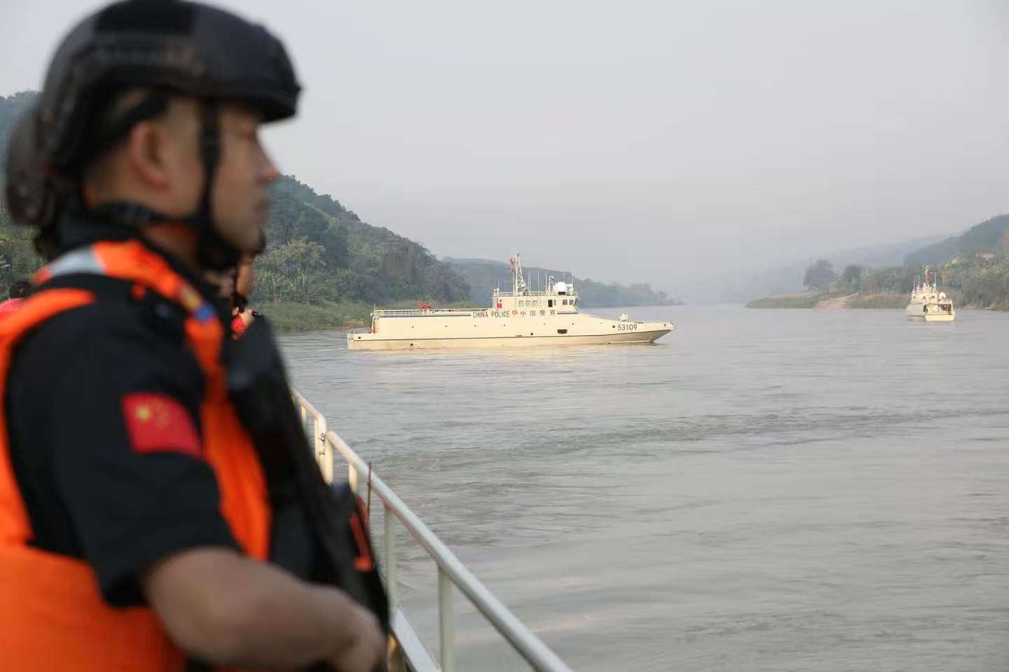 ��163��������̩�ع�������Ѳ��ִ���ж�Բ������