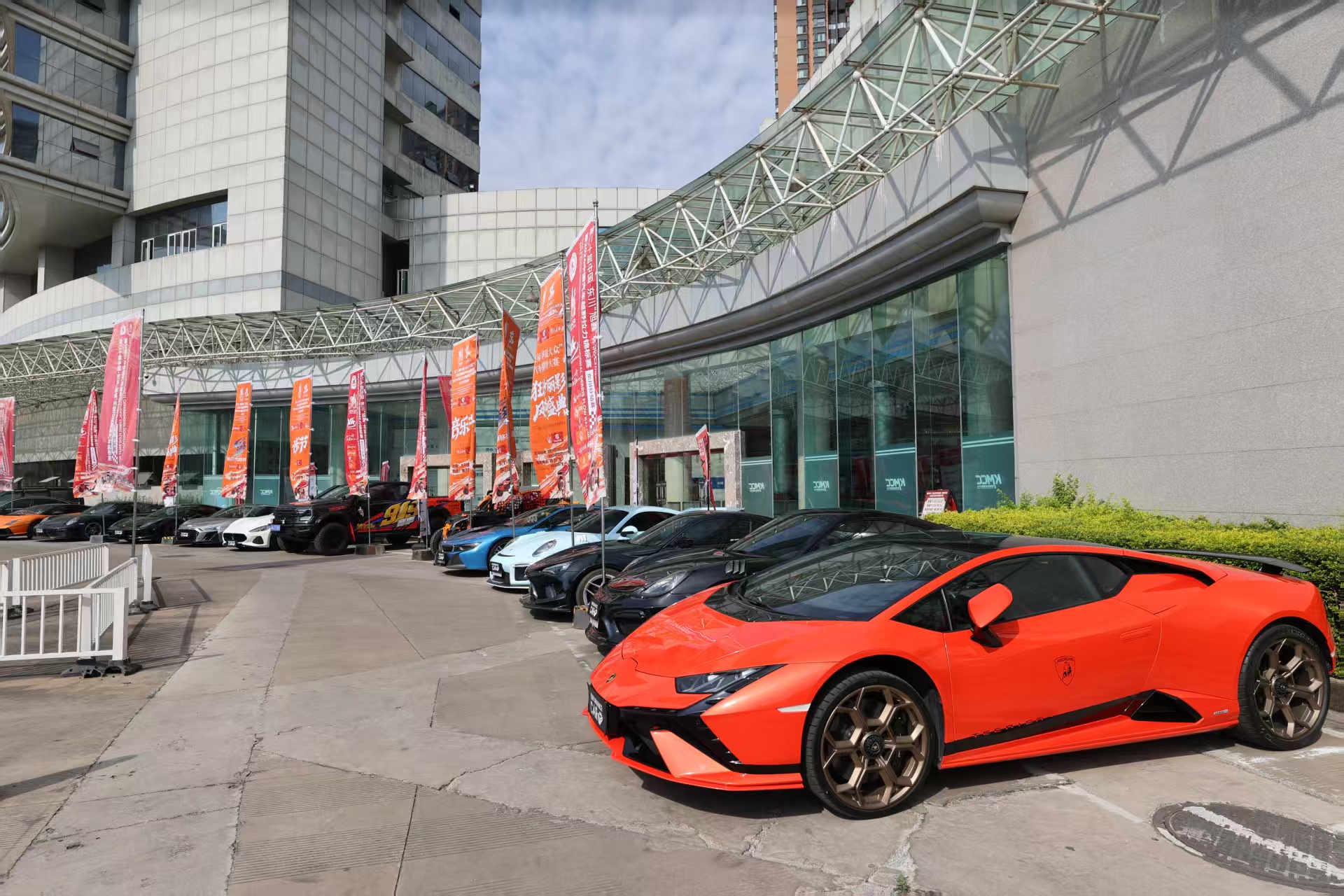 20�ش������ڶ�ʮ�춫����ʯ��������